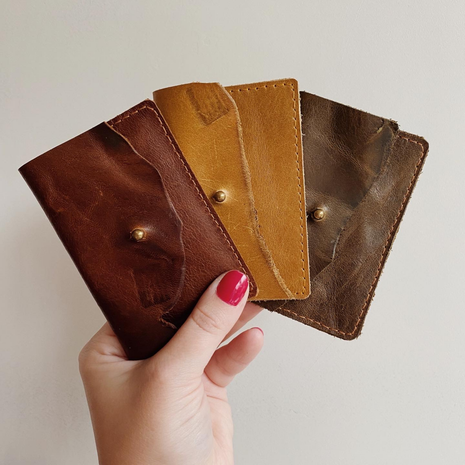 Lledr - Leather